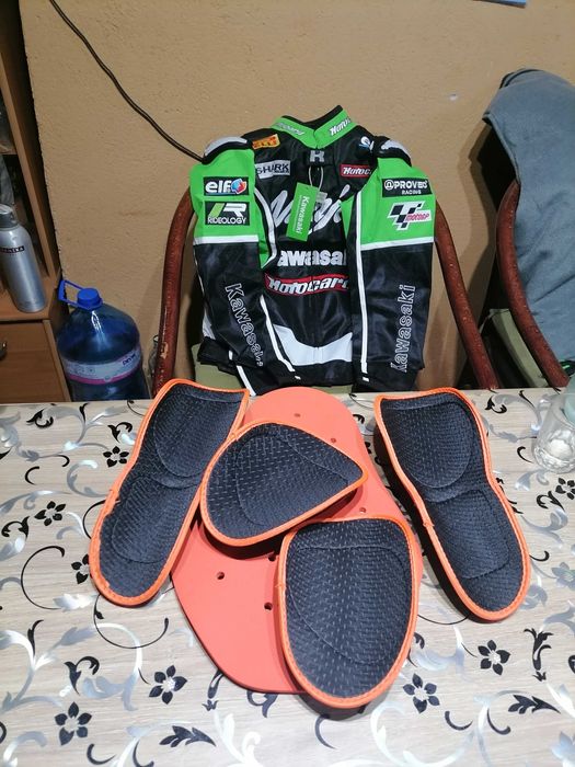 Мъжко мото яке kawasaki