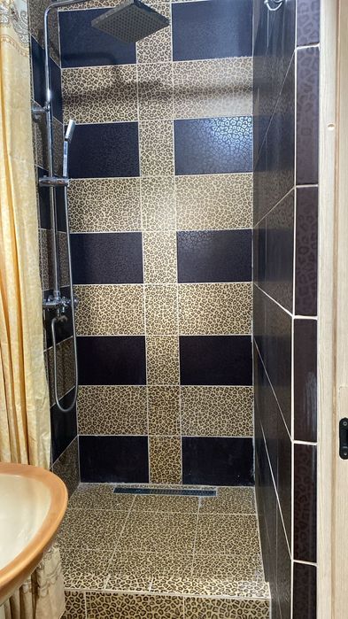 Сдается посуточно дом на нижней пятилетке.