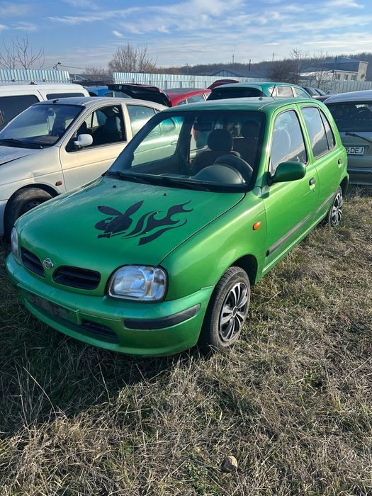Dezmembrez Nissan Micra k11