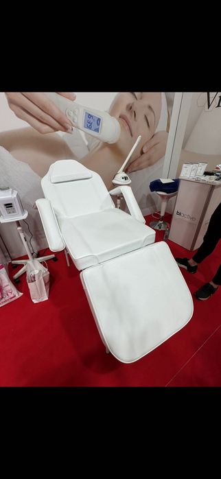 Продавам козметичен стол. В перфектно състояние. Материал: кожа. Новое