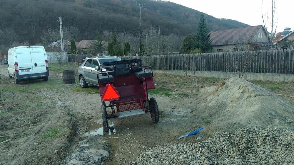 De vanzare:Trasura Maraton