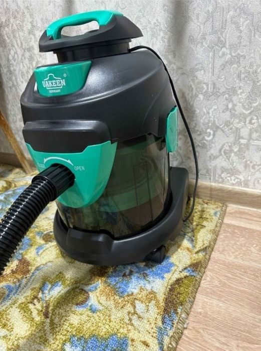 Пелесос uakeen новый харошый состояние