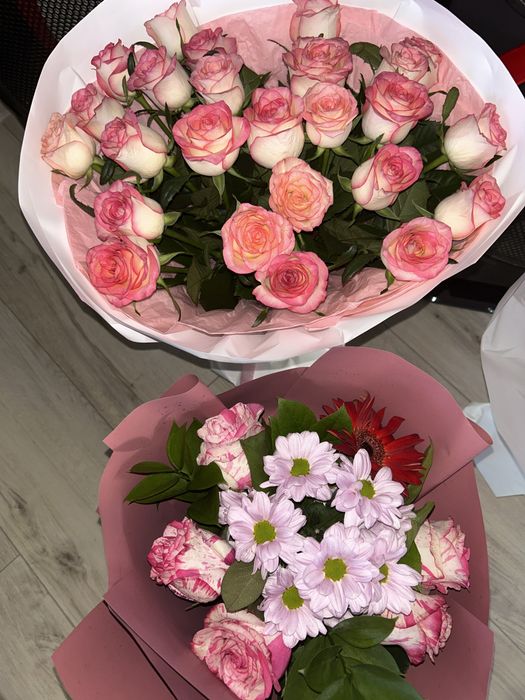 продам 2 вида цветов