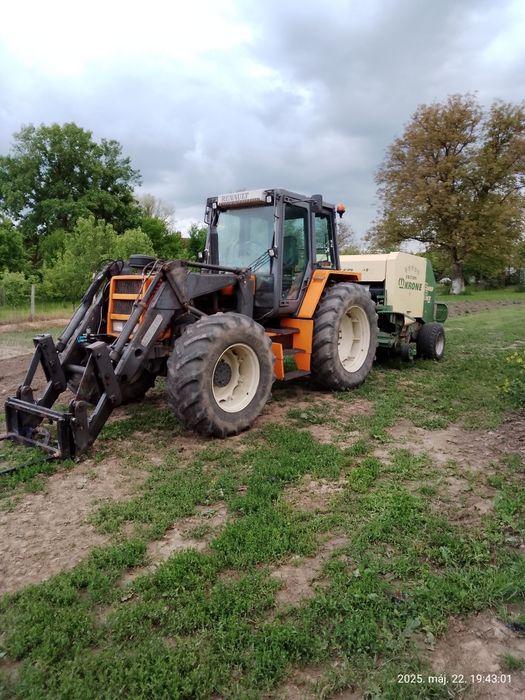 Renault 113.14 cu incarcator frontal