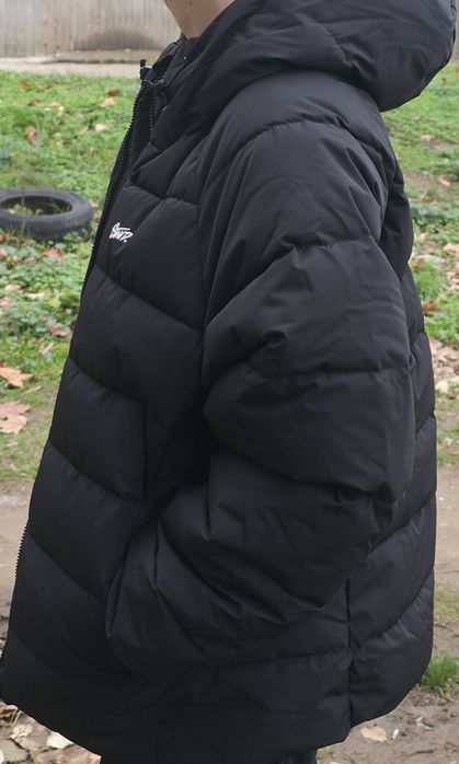 Зимно яке чисто ново