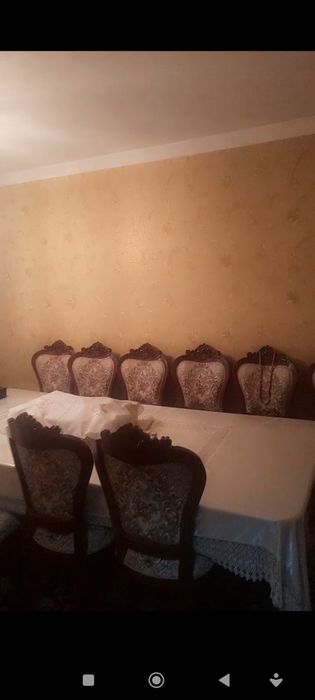 2 xonali kvartira sotiladi