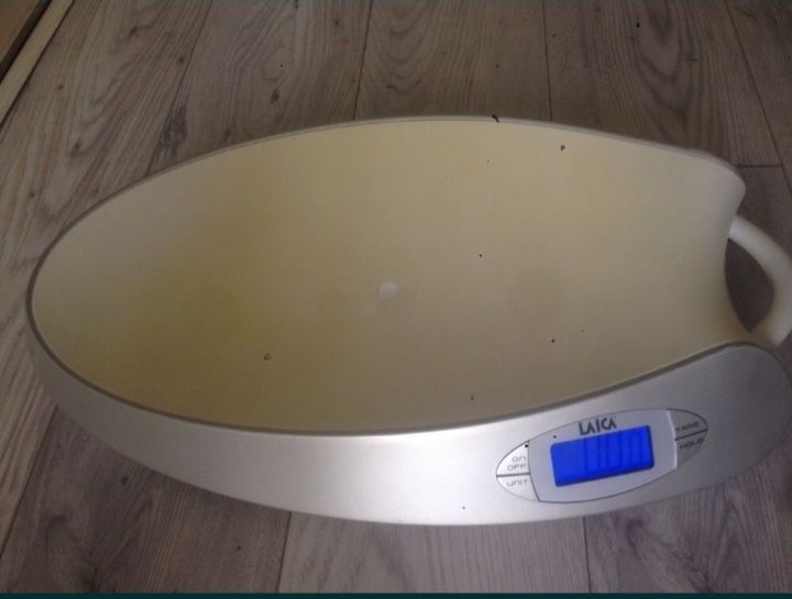 Весы для новорожденных малышей