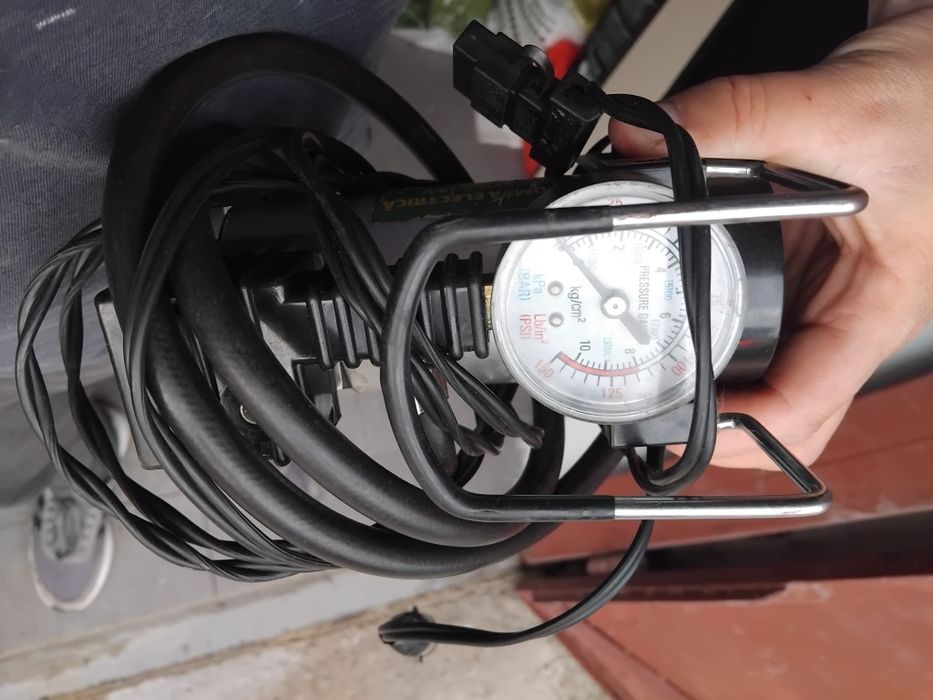 Compresor aer auto 10bar max de vanzare
