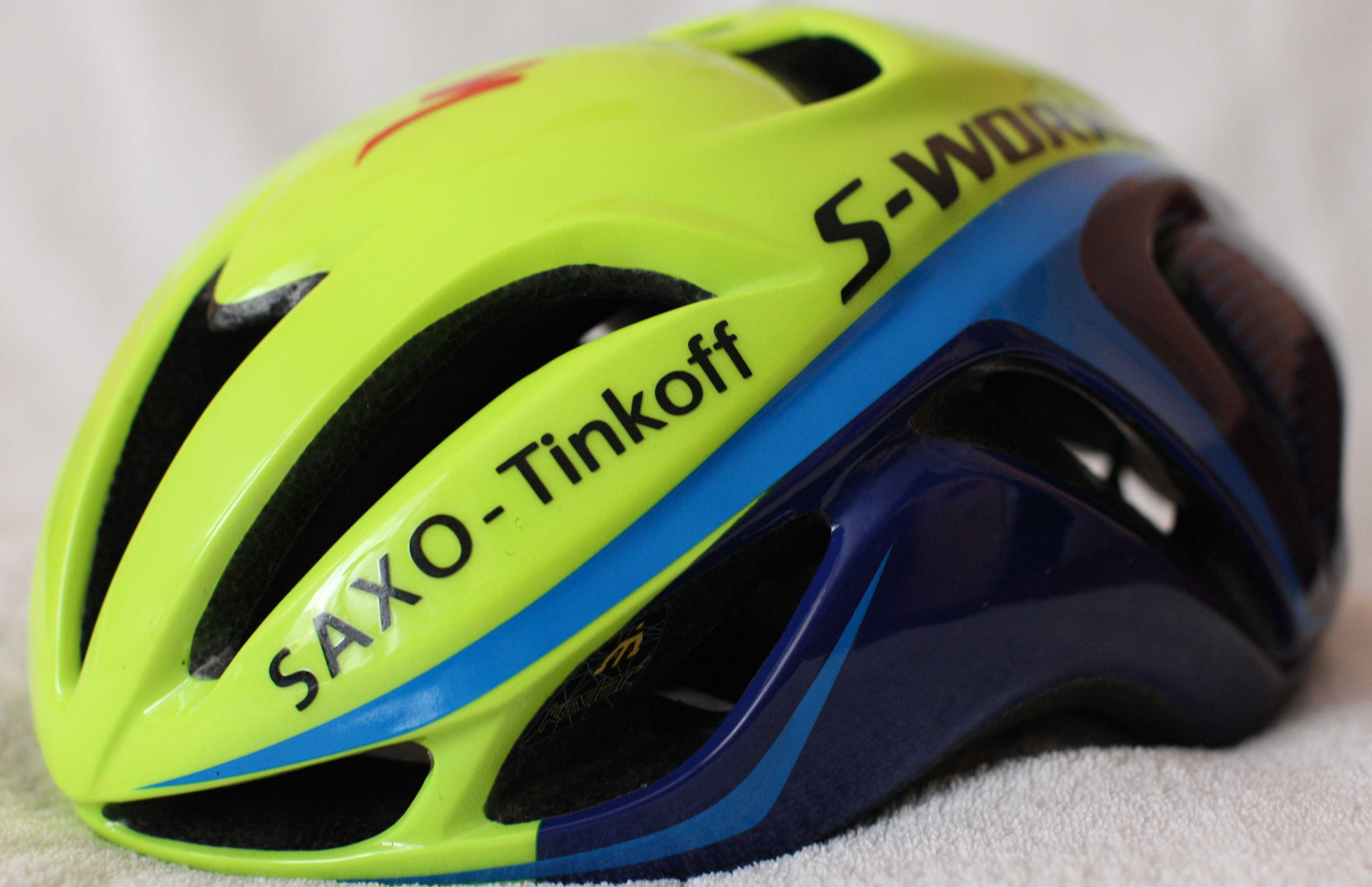 Casca Specialized S-Works Evada Tinkoff-Saxo