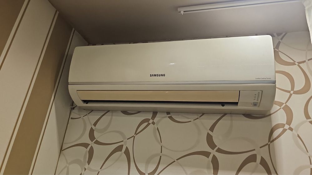 Продавам 2бр. климатици Samsung