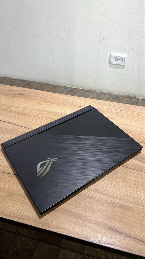 ASUS ROG Strix Hero 3