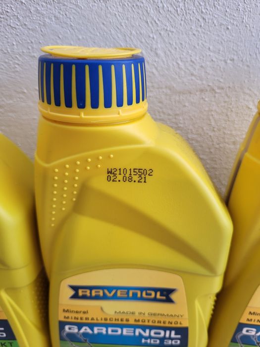 Моторно масло RAVENOL 4-Takt Gardenoil HD 30 1л.