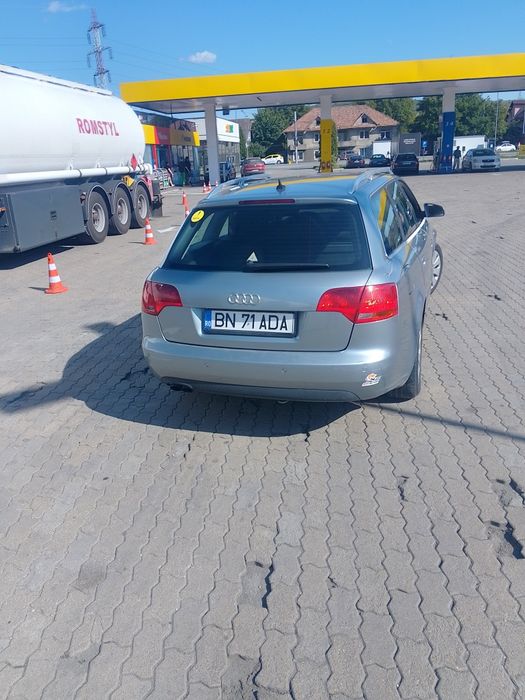 Vând sau schimb Audi