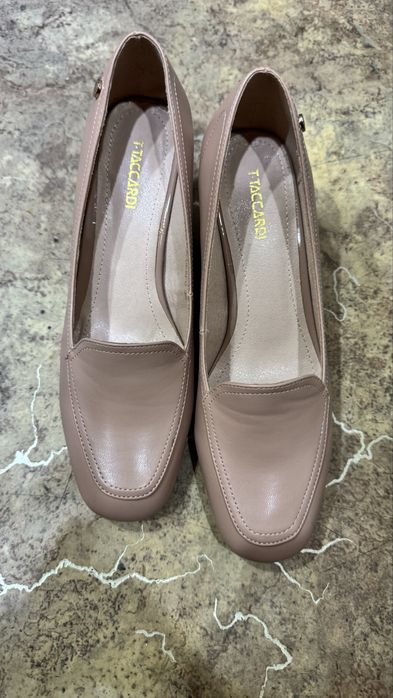 Продам Туфли новые