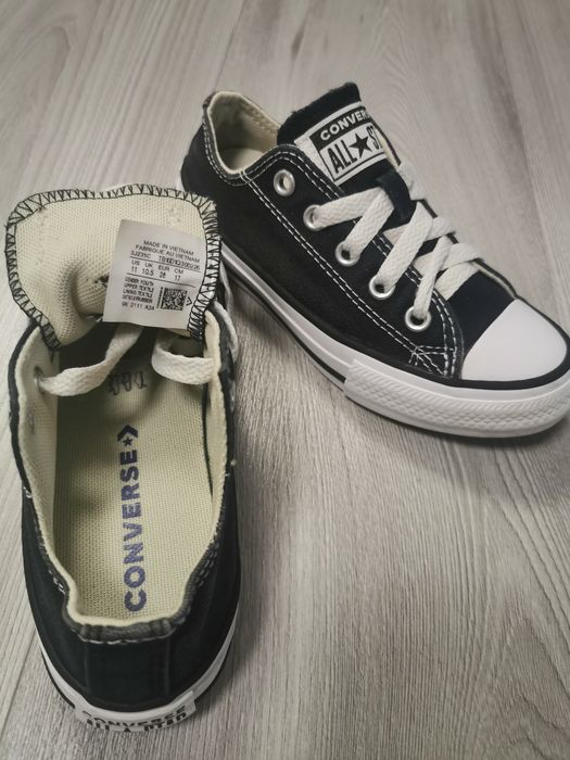 Tenisi Converse mărimea 28