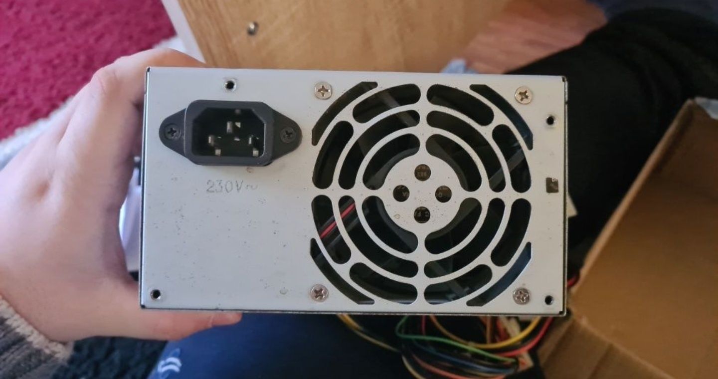 Sursa silentioasa 250w