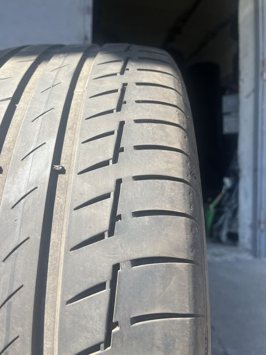 2 бр. летни гуми 245/45/19 Continental AO DOT 4422 5 mm