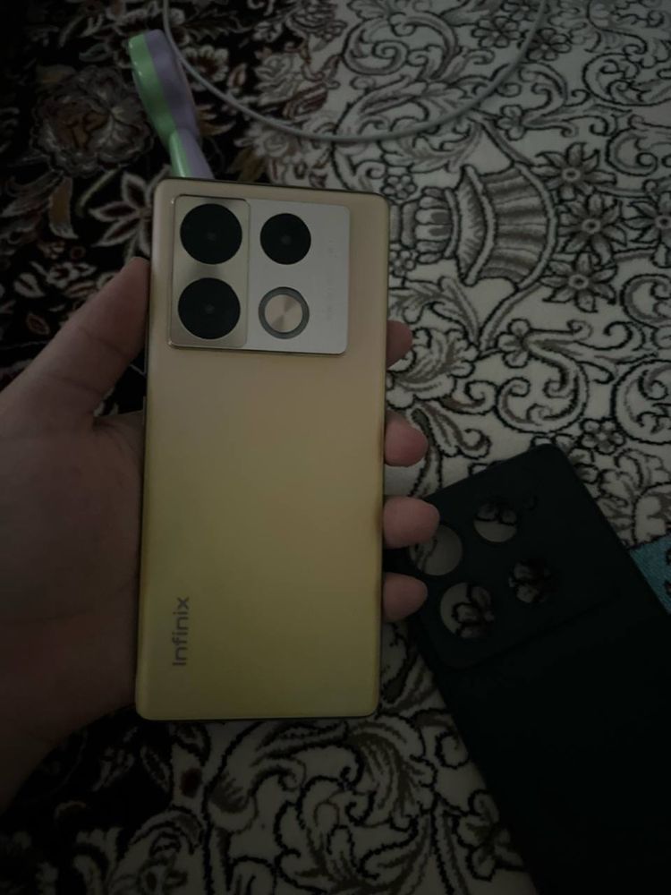 Infinix Note 40 Pro