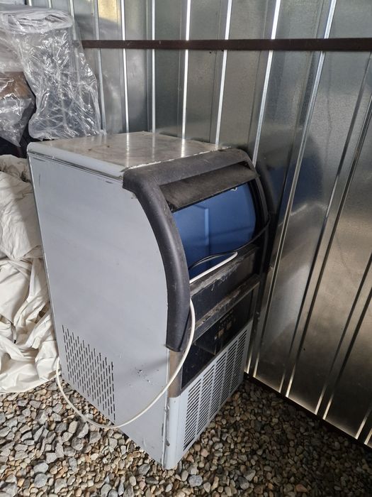 Vand masina gheata klarstein pro