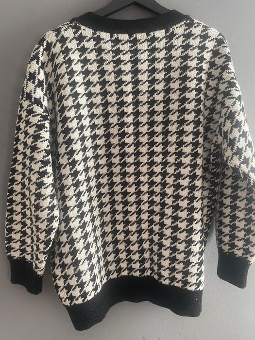 Дамска плетена  жилетка