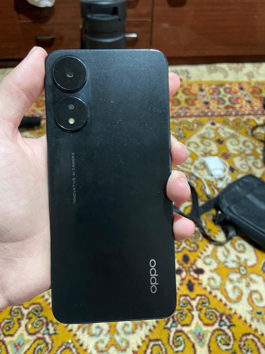Продам срочно телефон Oppo A78 5G 256 ГБ 8 ядир