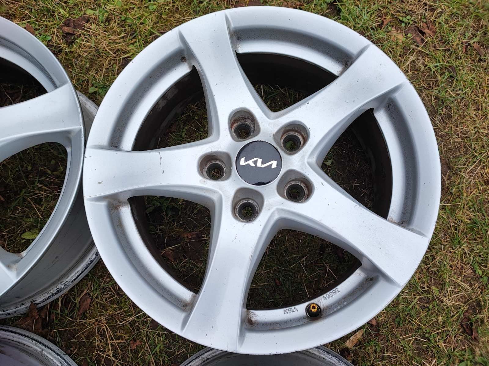 Kia/Киа – 16 цола 5x114,3; 4 бр. лети джанти
