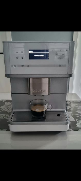 Espressor aparat cafea boabe Miele