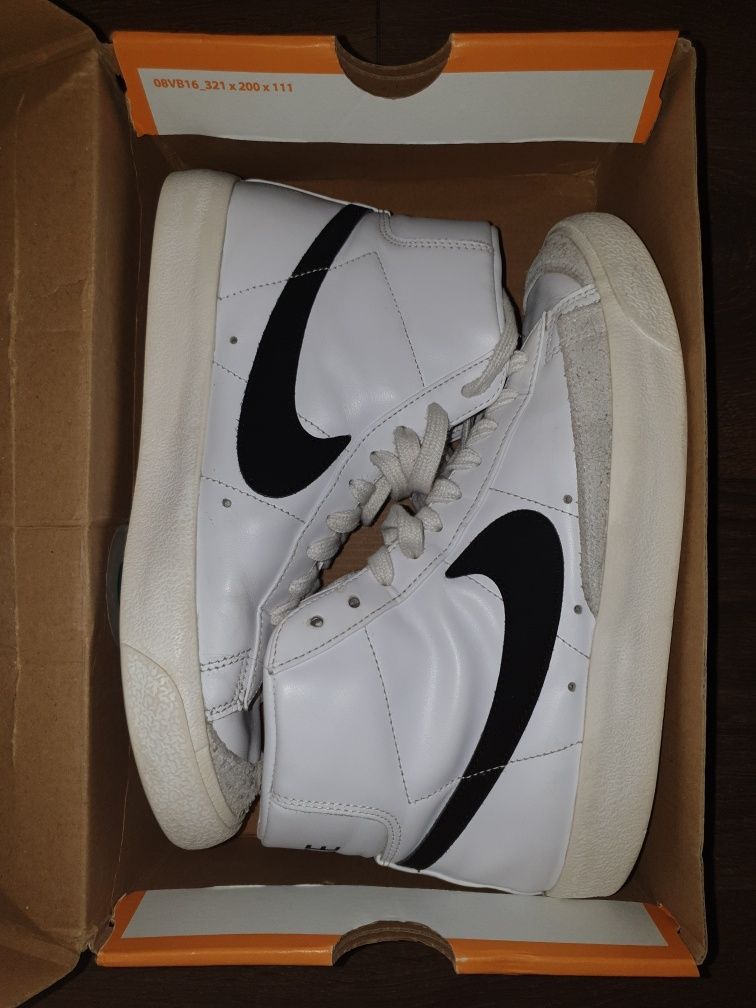 Nike Blazer Mid '77 EU40,5