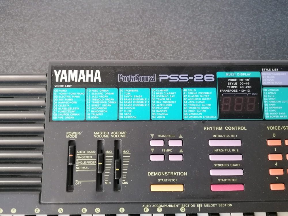 Orga yamaha PSS 26