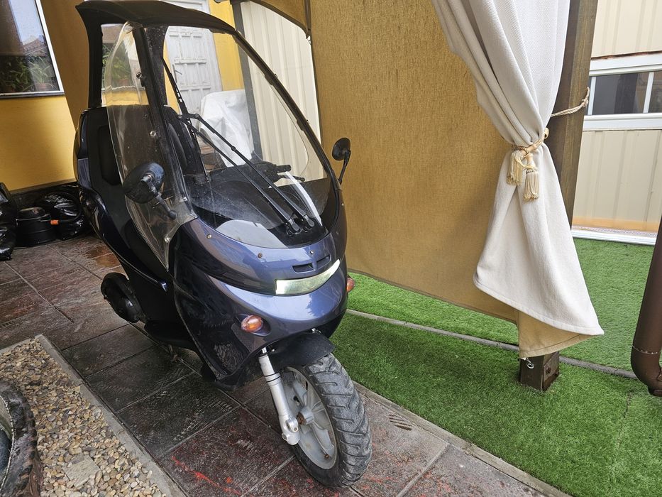 Scuter Benelli  , decapotabil , cu muzica, inmatriculat