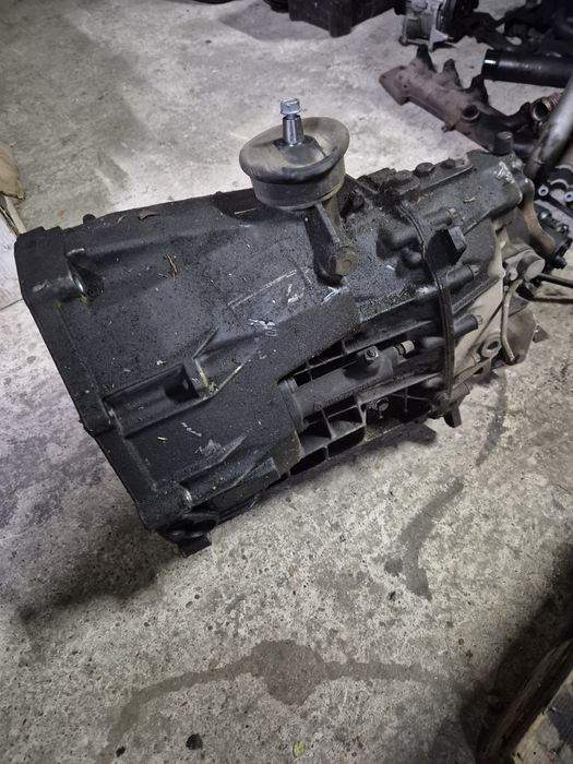 Cutie De Viteza VW LT 2.5TDI 1996-2005