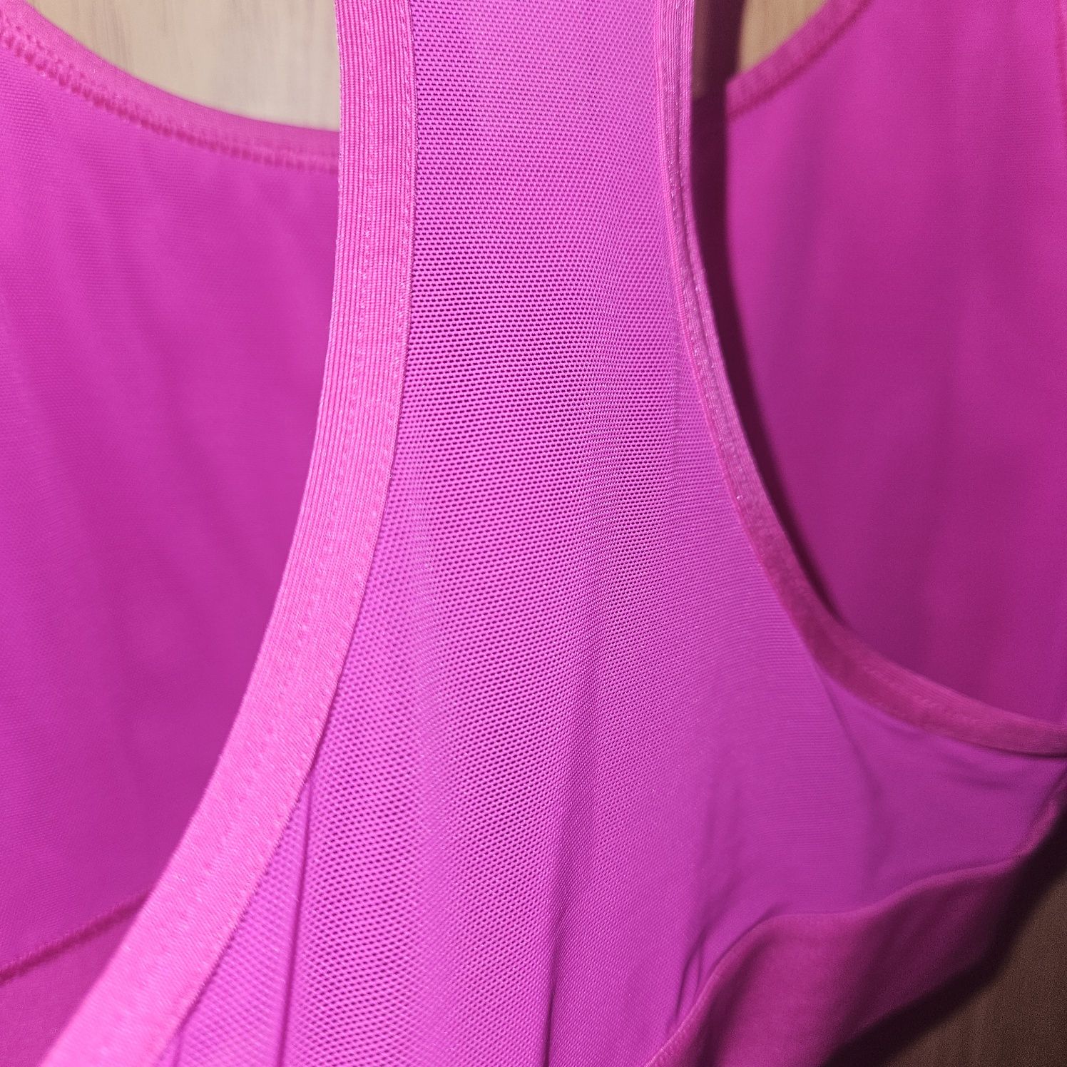 Бюстието Victoria secret оригинално