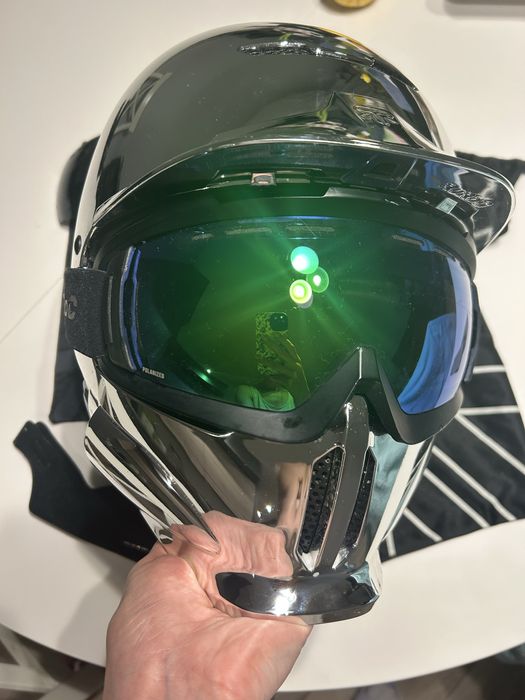 Ски каска RuRoc special edition