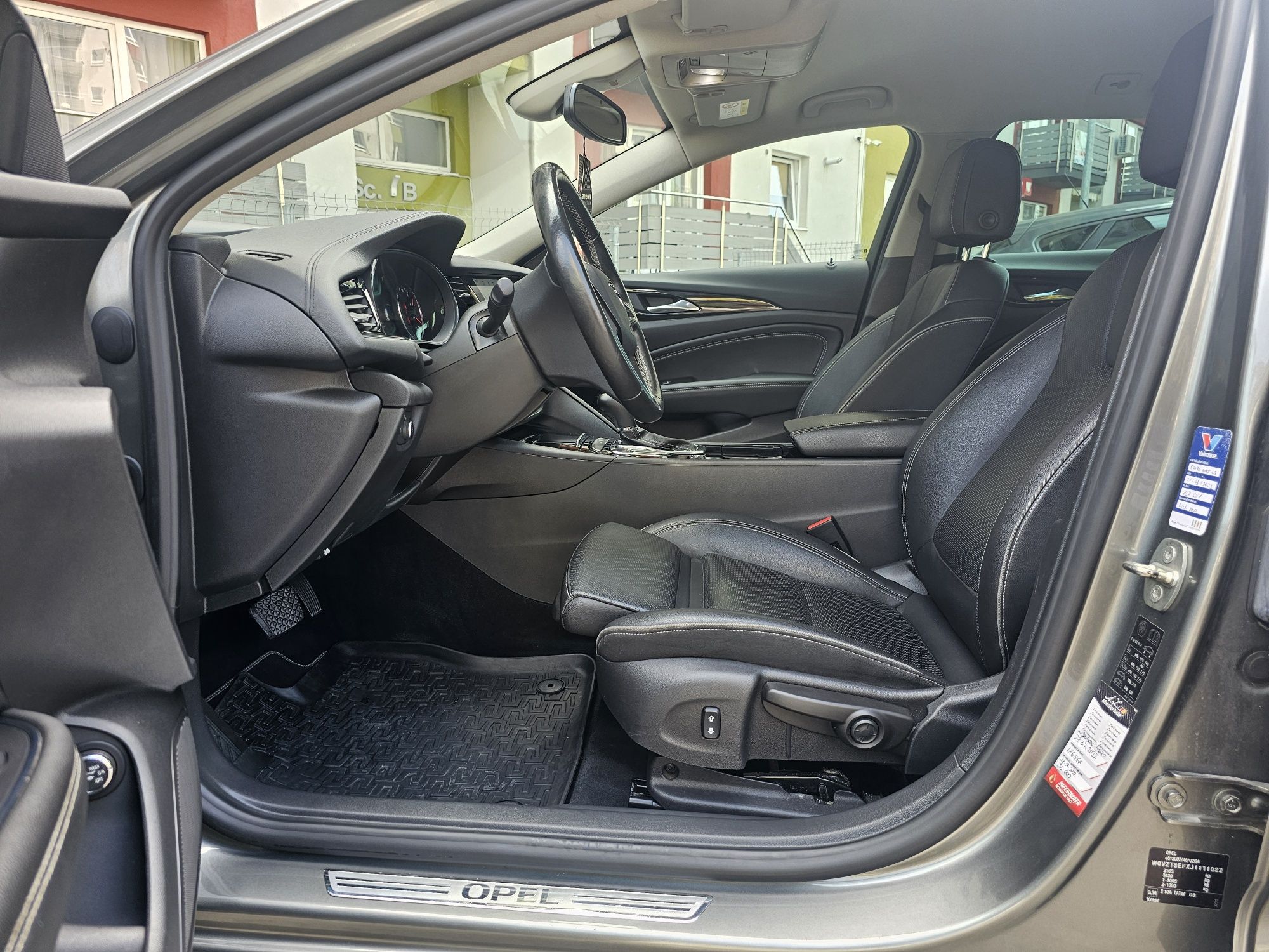 Insignia B automată 2018 Negociabil!