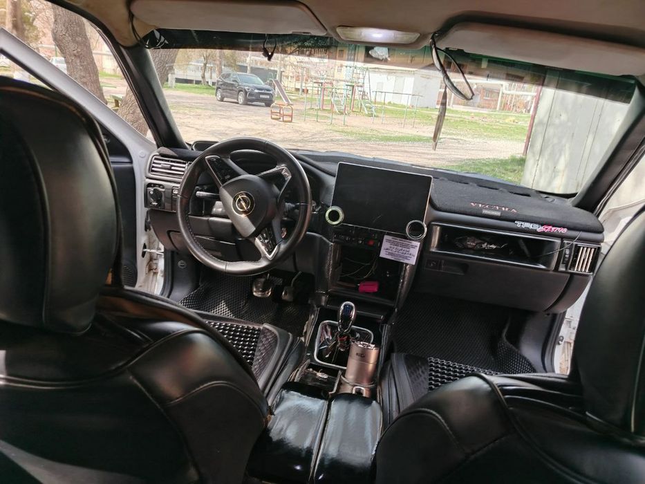 Опел вектра сотилади