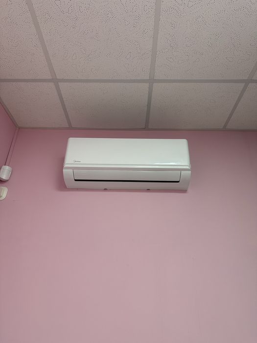 Климатик Midea - 12ка