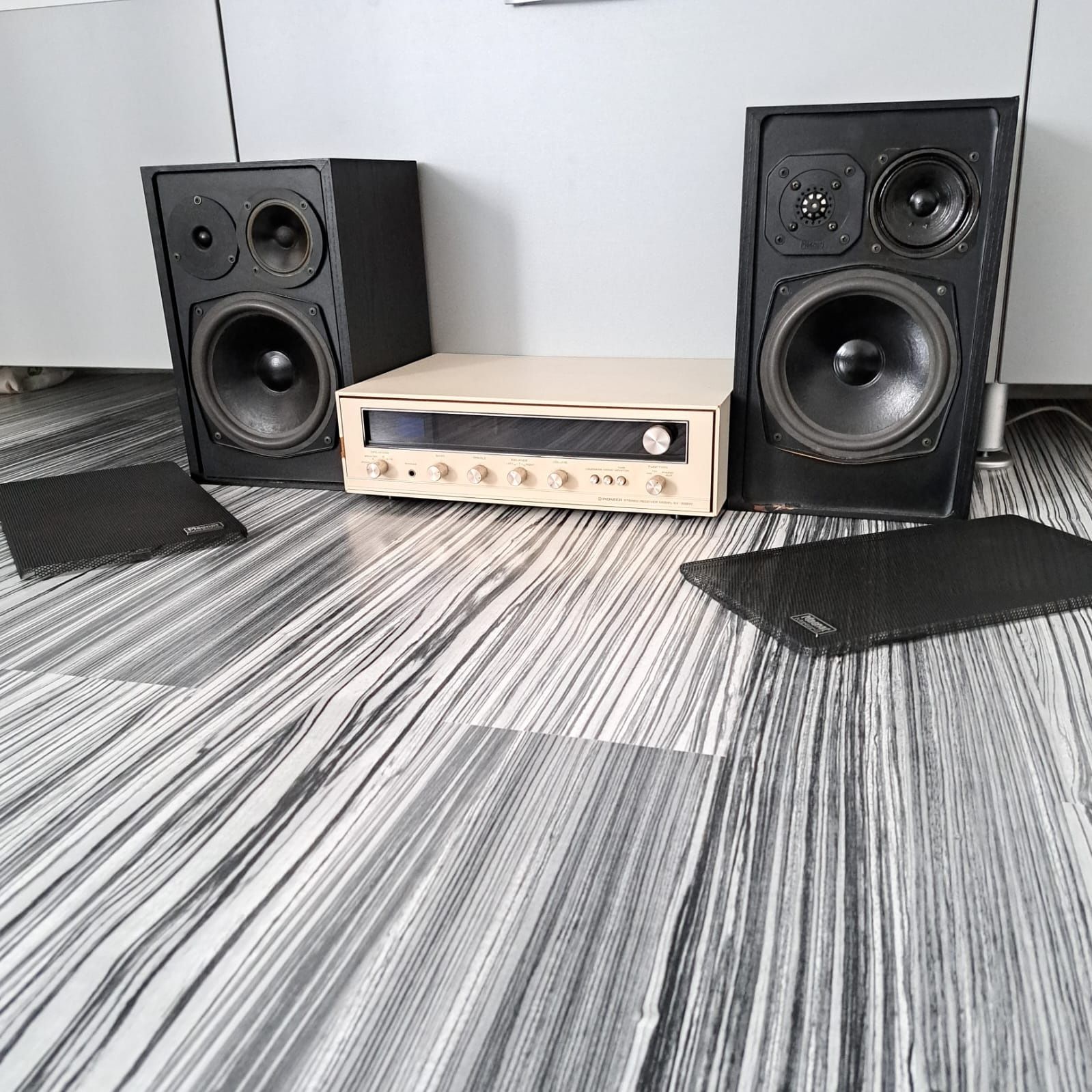 Amplificator Pioneer SX300+Boxe Magnat A/B