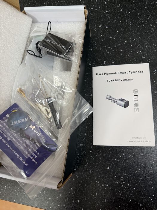 Incuietoare inteligenta Tressino , noua