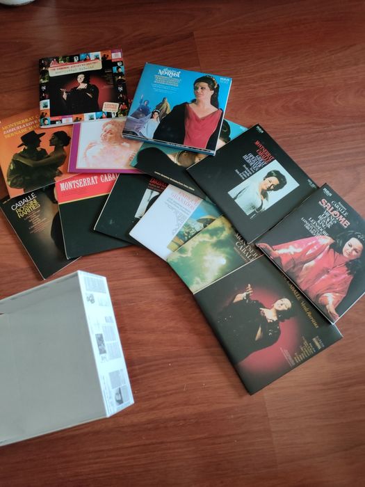 Set 15 cd Monserrat caballe original