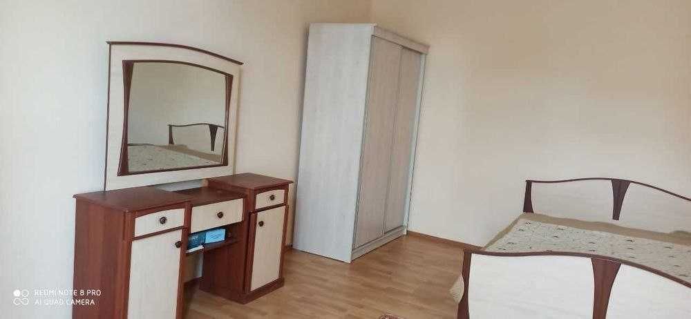 Сдается 2х комнатная квартира м.Ойбек гостиница Grand Mir (г.Россия)