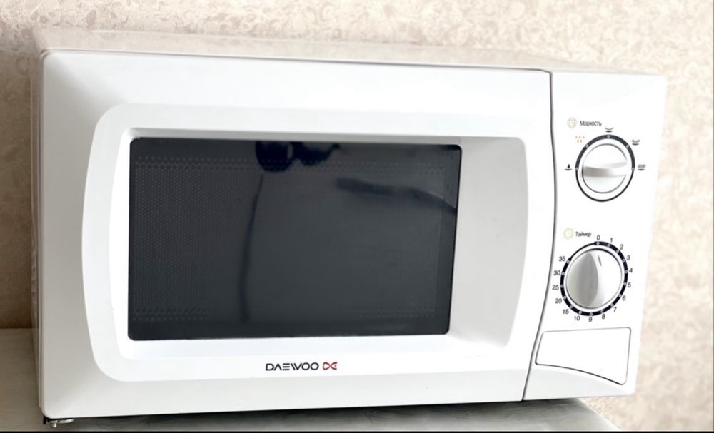 Продам микроволновую печь