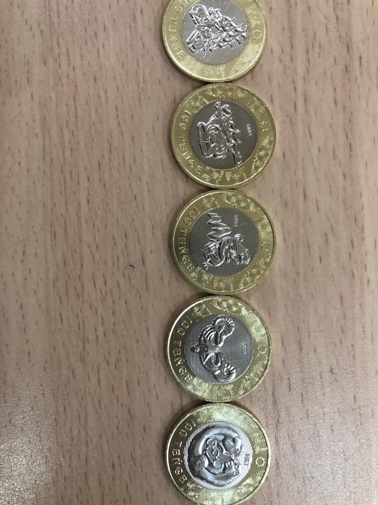 Монеты серия Жеты Казына и Сакский стиль 100 тенге