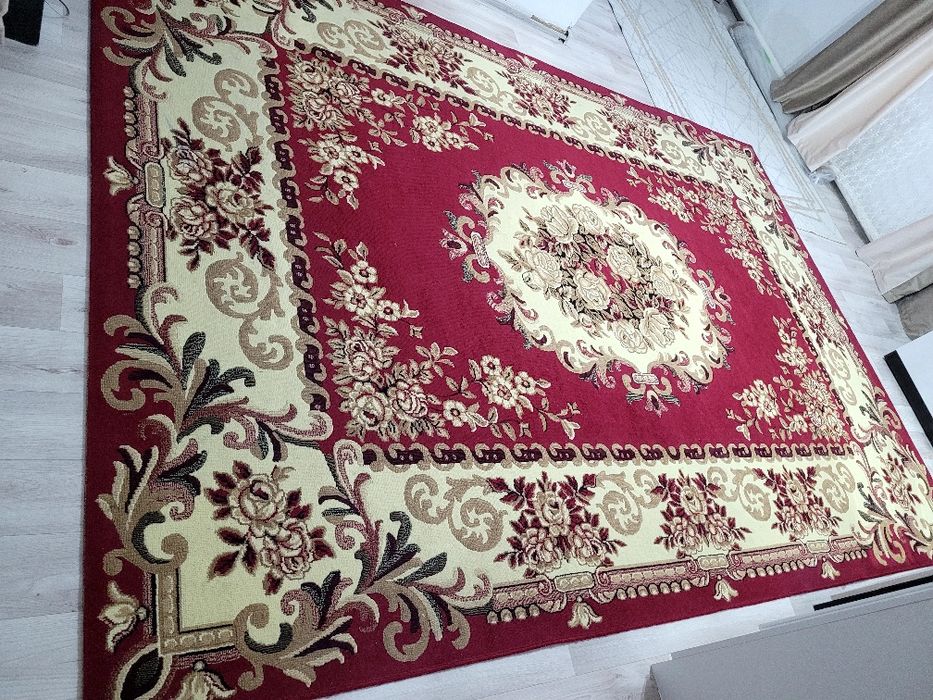 Продам ковёр, бу