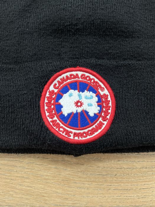 Canada Goose,Carhartt,Dickies зимни шапки