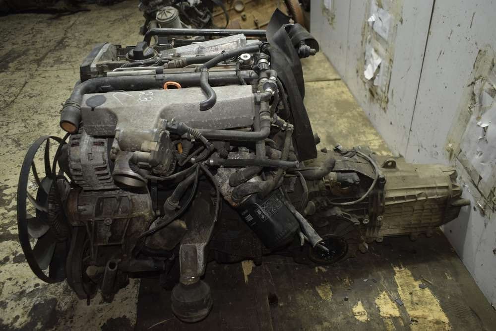 Двигатель
ANB
VW PASSAT B5 
 1.8 L