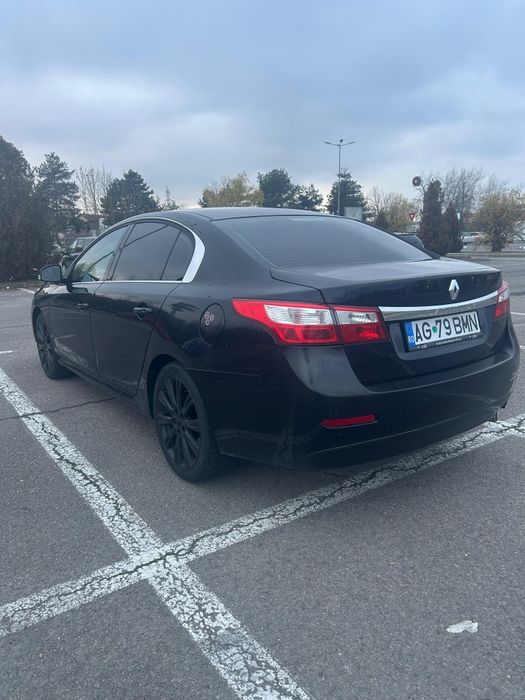 De vanzare Renault Latitude Initiale