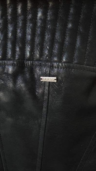 Geaca Guess marimea XS