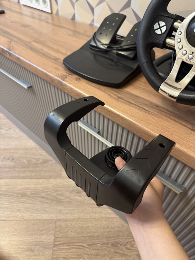 SVEN GC-W700 продаю