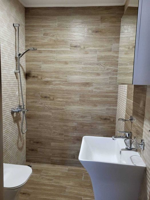 Продава се Многостаен апартамент в Пловдив, Тракия - 126 кв.м за 1905 €/кв.м - Снимка #4