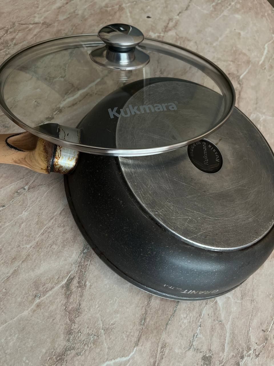Продаётся сковородка Kukmara Granit 26 см